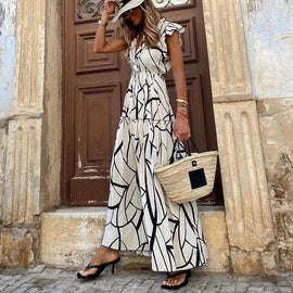 Bedrucktes, gerüschtes Swingkleid mit V-Ausschnitt