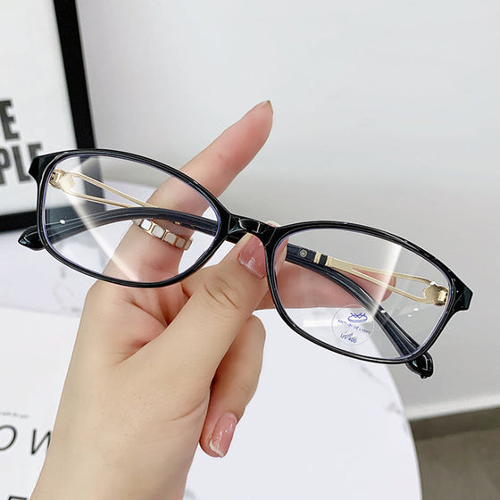 Anti-Blaulicht-Brille für Menschen mittleren und höheren Alters