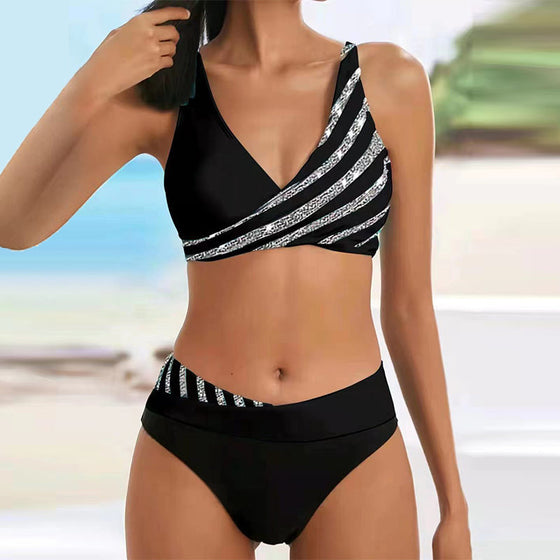 Neuer Bikini mit Split-Print