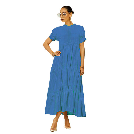 Einfarbiges, geknöpftes Plus-Size-Kleid mit Knöpfen