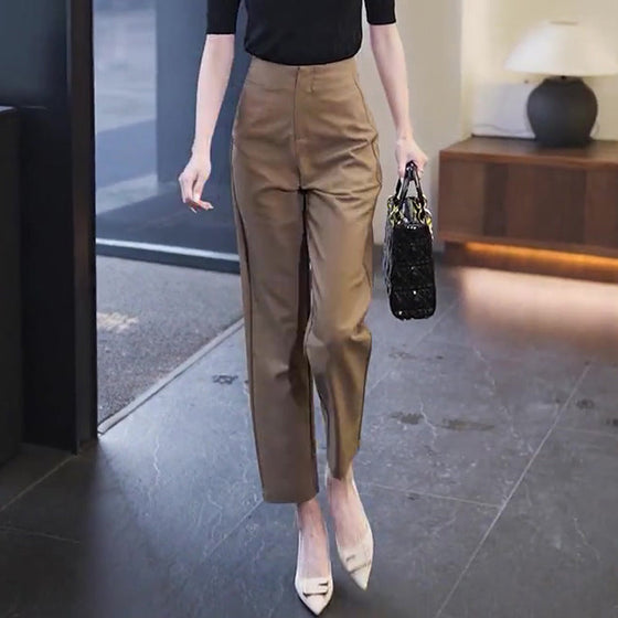 Knöchelhohe Damenhose mit hoher Taille