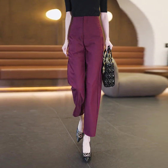 Knöchelhohe Damenhose mit hoher Taille