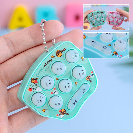 Lustiges Mini Schlag-einen-Maulwurf-Spiel für Kinder