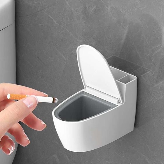 Kreative Aschenbecher-Toilettenform