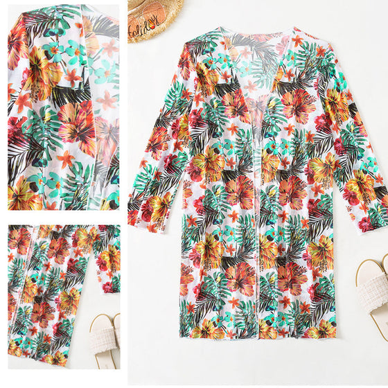 Dreiteiliges Bikini-Set mit Blumen