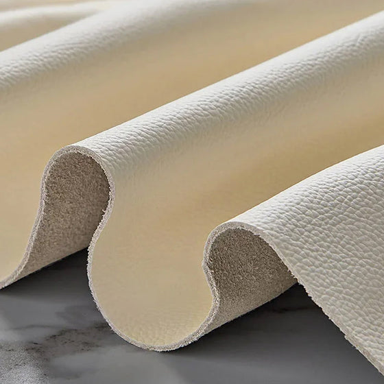 Funkelnde, höhenvergrößernde Sandalen mit Strasssteinen