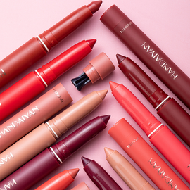 Matte Lipliner-Stift