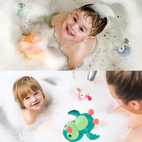 Schwimmender Pinguin