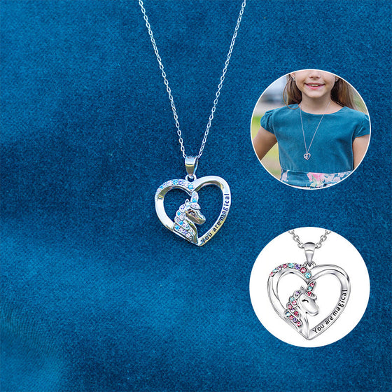 Einhorn-Halskette mit Kristallen