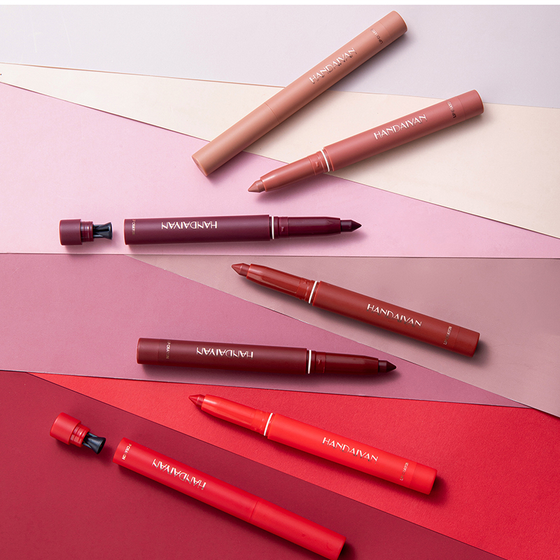 Matte Lipliner-Stift