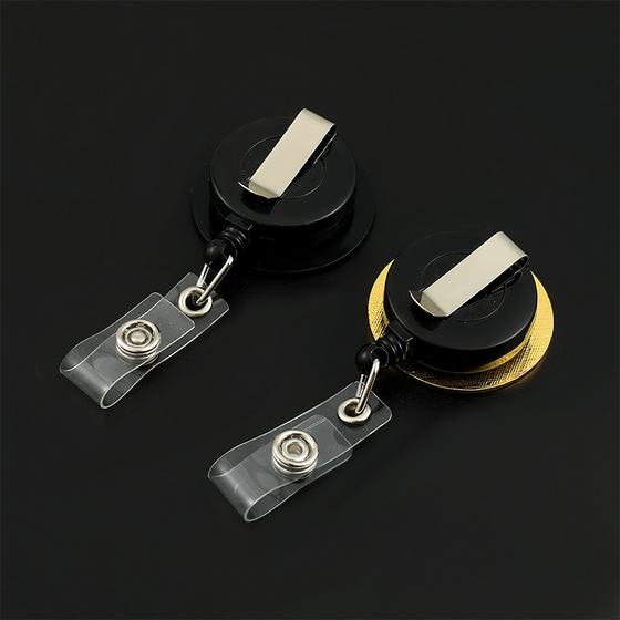 'You are Safe with ME' Emaille-Brosche mit Anhänger