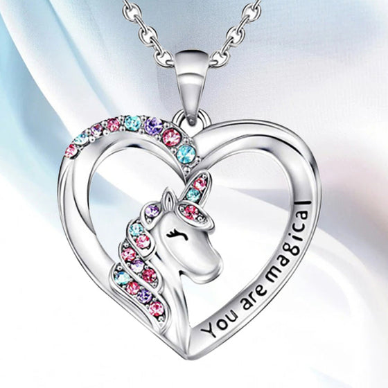 Einhorn-Halskette mit Kristallen