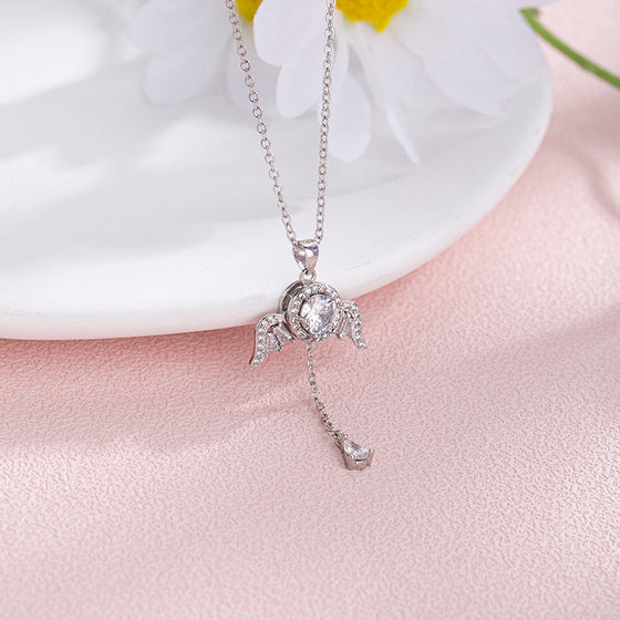 Amors Herz-Halskette Angel Moving Wings Halskette
