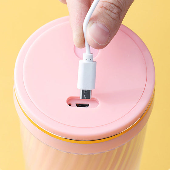 Tragbarer Mini-Entsafter für den Haushalt