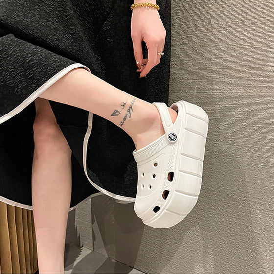 Aushöhlen Plateau Hausschuhe