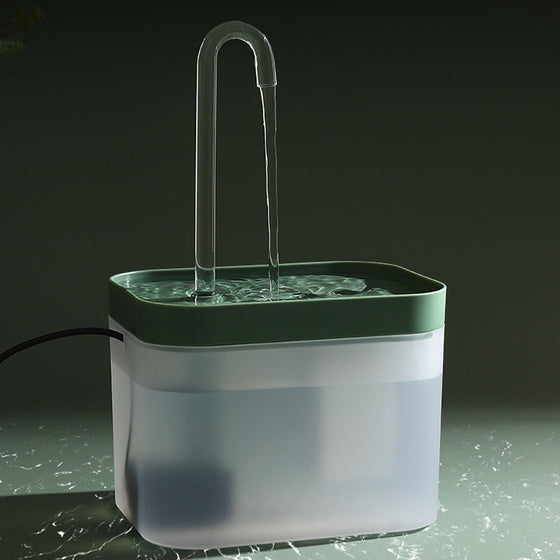 Automatischer Umlaufwasserspender für Haustiere