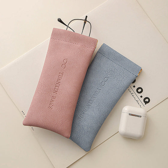 Aufbewahrungstasche aus Leder mit Schnalle