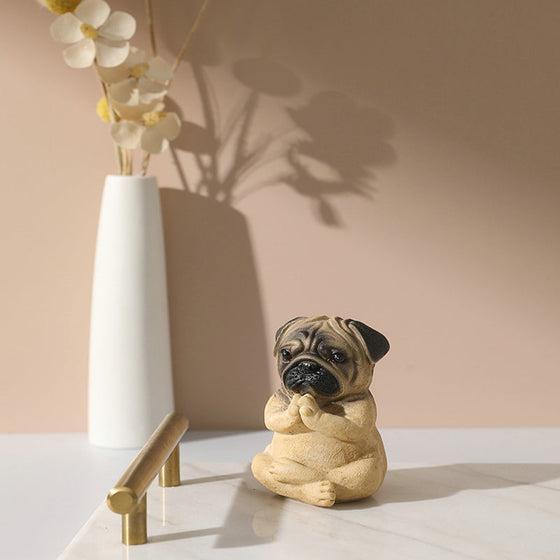 Bulldogge-Yoga-Statue
