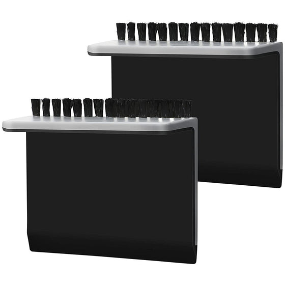 Abzieher für die Küchenspüle und Bürste für die Arbeitsplatte